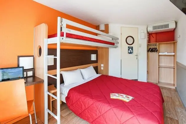 Standard Oda, 1 Çift Kişilik Yatak (1 Double and 1 Single bed)