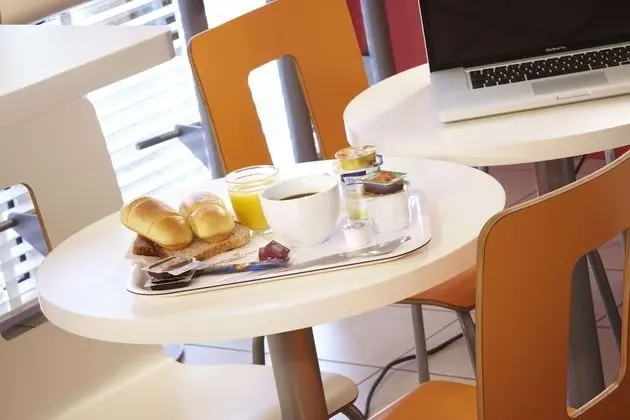 Standard Oda, 3 Tek Kişilik Yatak