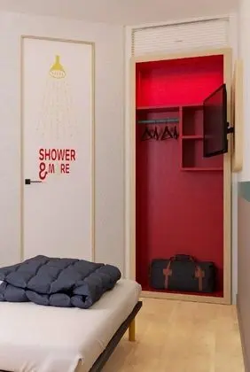 Standard Oda, Birden Çok Yatak (1 Double and 1 Single bed)