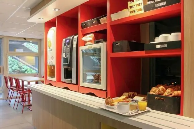 Standard Oda, Birden Çok Yatak (1 Double and 1 Single bed)