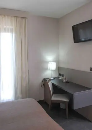 Standard Üç Kişilik Oda