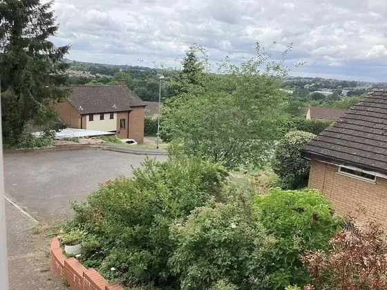 Apart Daire, 1 Büyük (Queen) Boy Yatak