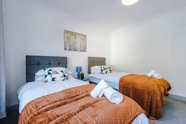 Premium Ev, Banyolu/Duşlu (Woodyear )