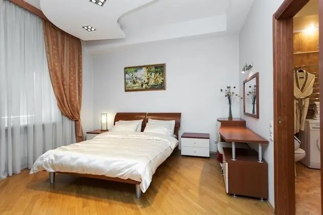 Premium Apart Daire, 2 Yatak Odası (Nezavisimosti 12)