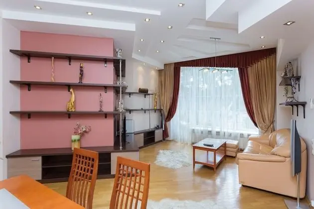 Premium Apart Daire, 2 Yatak Odası (Nezavisimosti 12)