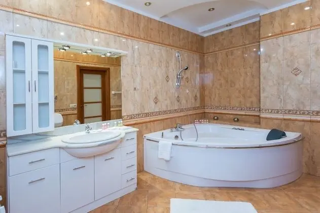 Premium Apart Daire, 2 Yatak Odası (Nezavisimosti 12)