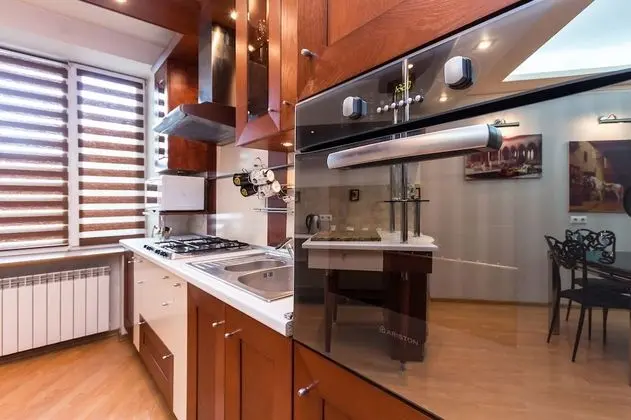 Premium Apart Daire, 2 Yatak Odası (Nezavisimosti 13)