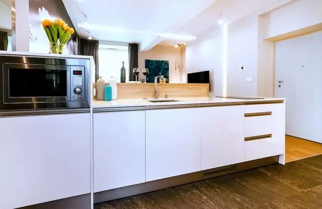 Exclusive Apart Daire, 1 Yatak Odası, Sauna, Bahçe Manzaralı