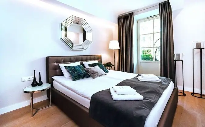 Exclusive Apart Daire, 1 Yatak Odası, Sauna, Bahçe Manzaralı