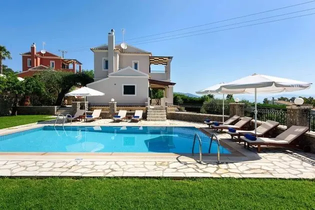 Villa, 4 Yatak Odası, Balkon