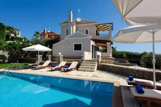 Villa, 4 Yatak Odası, Balkon