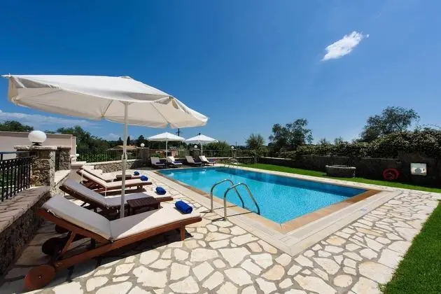 Villa, 4 Yatak Odası, Balkon