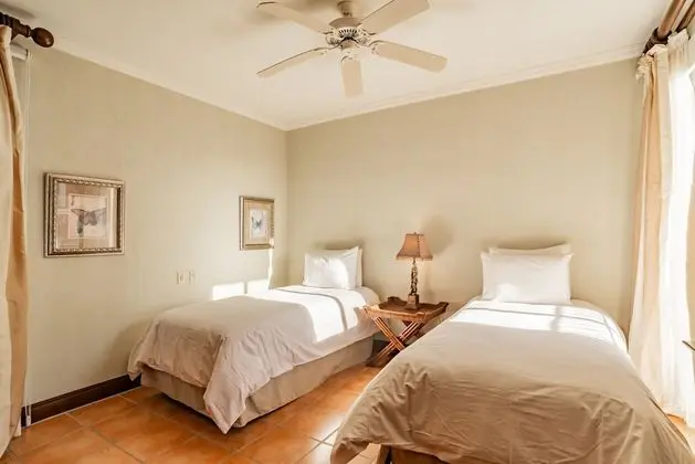 Bougainvillea 2306 - Luxury Apartment