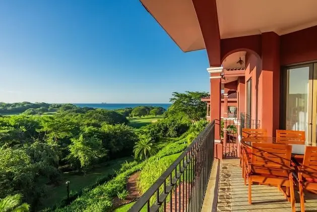 Bougainvillea 2306 - Luxury Apartment
