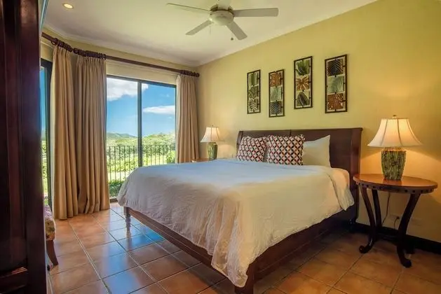 Bougainvillea 5102 - Luxury Apartment