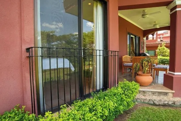 Bougainvillea 5102 - Luxury Apartment