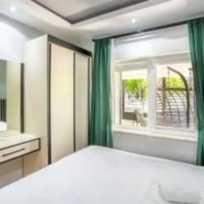 Villa, Bahçe Manzaralı, Özel Bahçeli