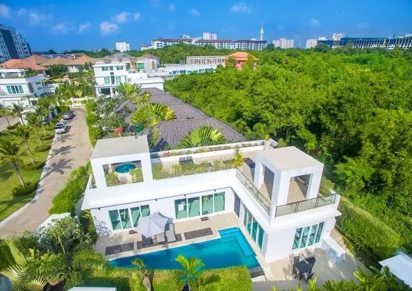 Three-Bedroom Villa with Private Pool and Garden