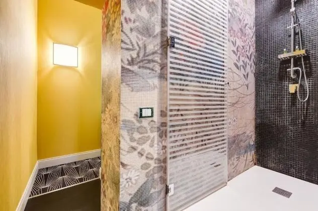 Comfort Tek Büyük veya İki Ayrı Yataklı Oda