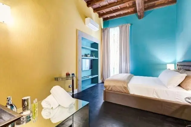 Deluxe Tek Büyük veya İki Ayrı Yataklı Oda