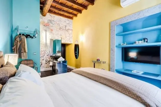 Deluxe Tek Büyük veya İki Ayrı Yataklı Oda