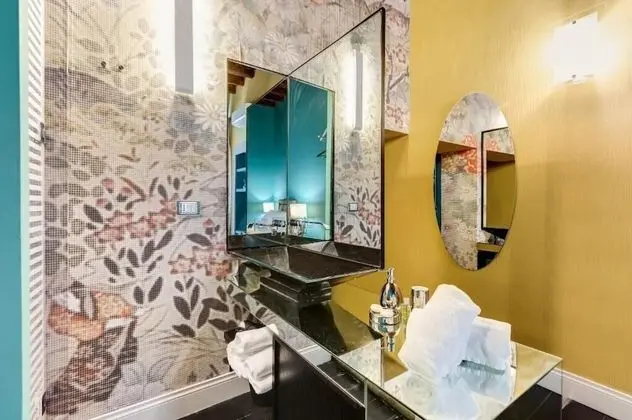 Deluxe Tek Büyük veya İki Ayrı Yataklı Oda