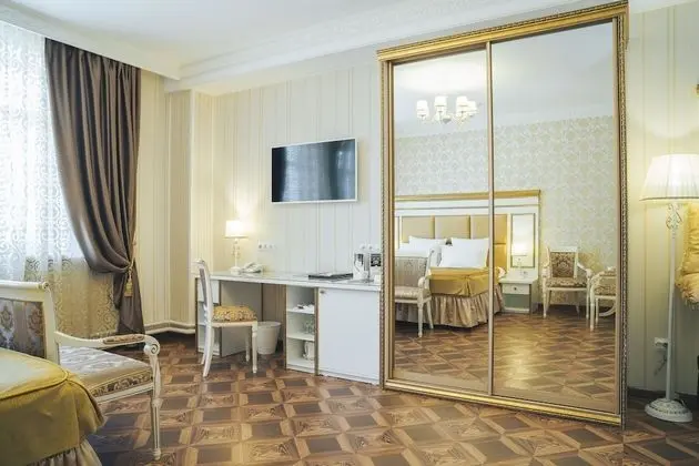 Comfort Tek Büyük Yataklı Oda