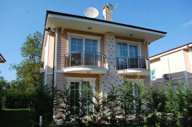 Premium Villa, 4 Bedrooms, Smoking, Garden View