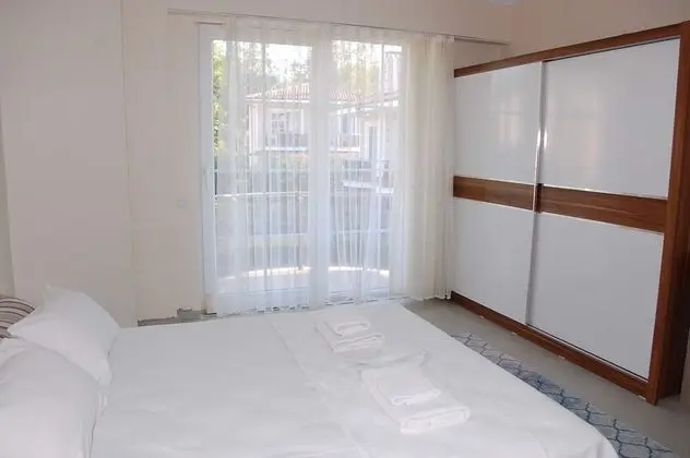 Premium Villa, 4 Bedrooms, Smoking, Garden View