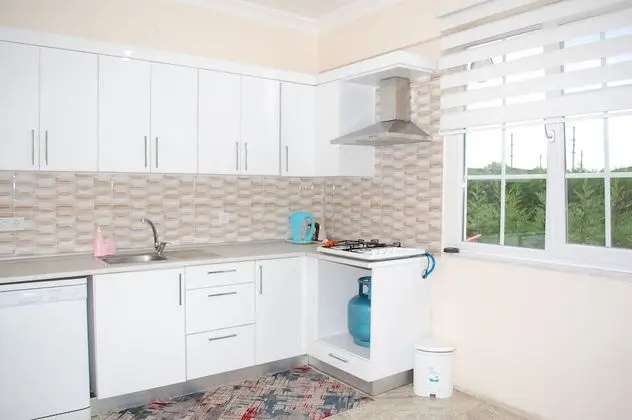 Premium Villa, 4 Bedrooms, Smoking, Partial Lake View