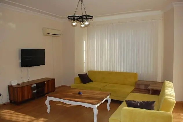 Premium Villa, 4 Bedrooms, Smoking, Partial Lake View