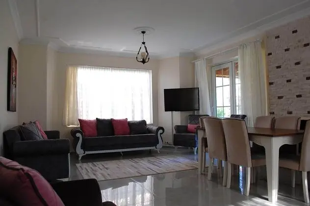 Premium Villa, 4 Bedrooms, Smoking, Partial Lake View