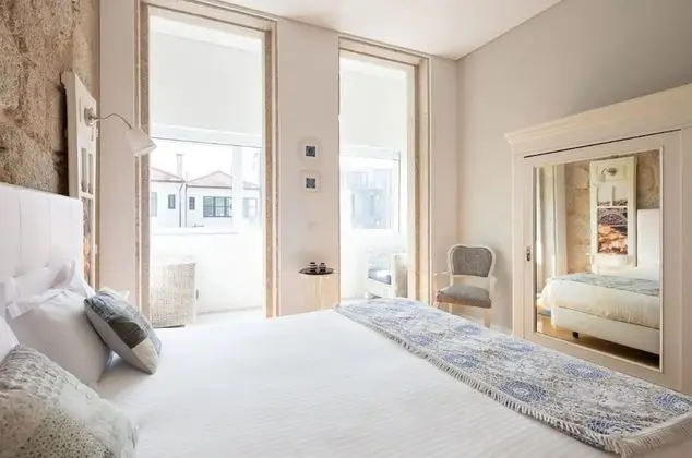 Deluxe Tek Büyük veya İki Ayrı Yataklı Oda, 1 Yatak Odası, Balkon, Avlu Manzaralı