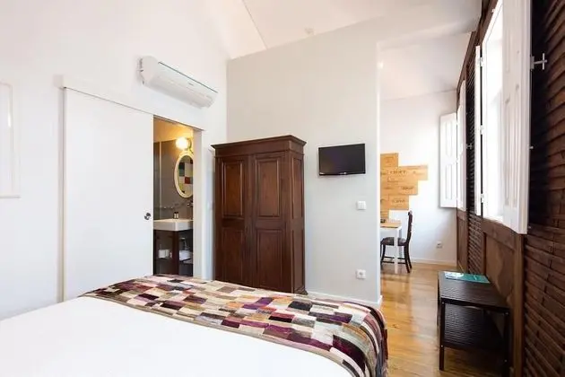 Superior Tek Büyük veya İki Ayrı Yataklı Oda (I)