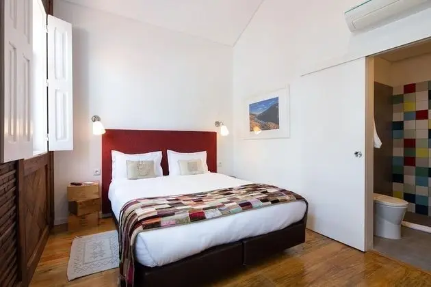 Superior Tek Büyük veya İki Ayrı Yataklı Oda (I)