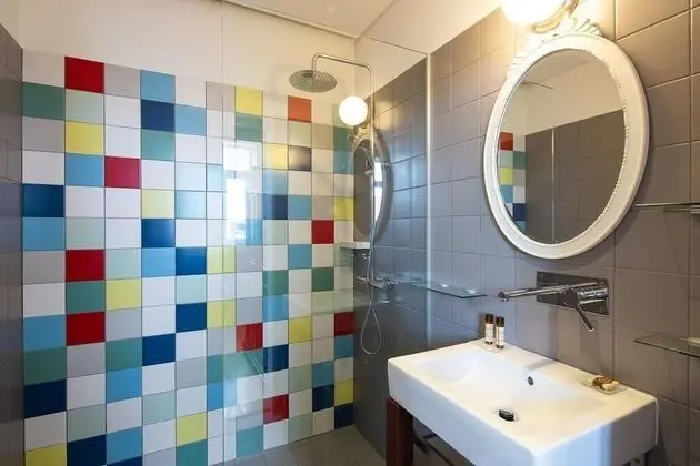 Superior Tek Büyük veya İki Ayrı Yataklı Oda (I)