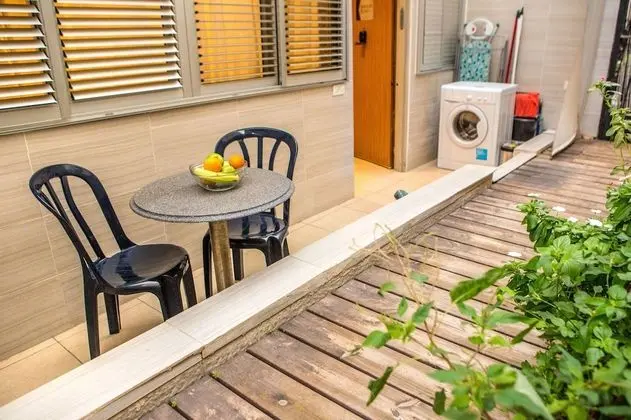 Classic Stüdyo, Sigara İçilmez