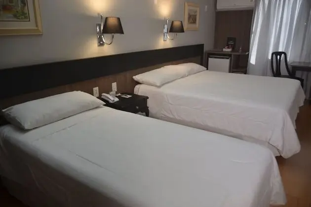 Deluxe Tek Büyük veya İki Ayrı Yataklı Oda