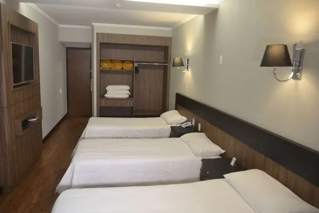 Deluxe Üç Kişilik Oda