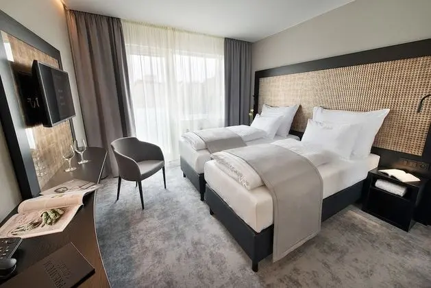 Comfort Tek Büyük veya İki Ayrı Yataklı Oda, 1 Yatak Odası