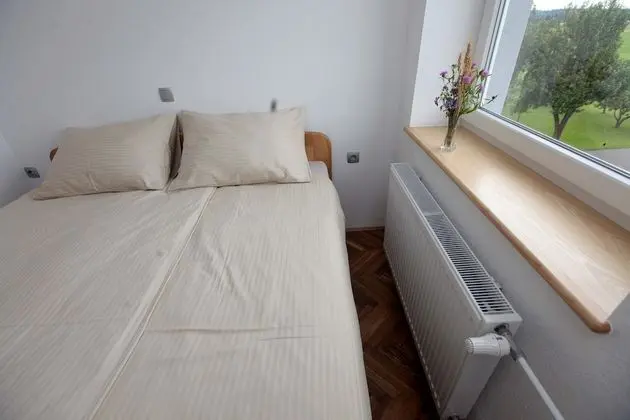 Tek Büyük veya İki Ayrı Yataklı Oda