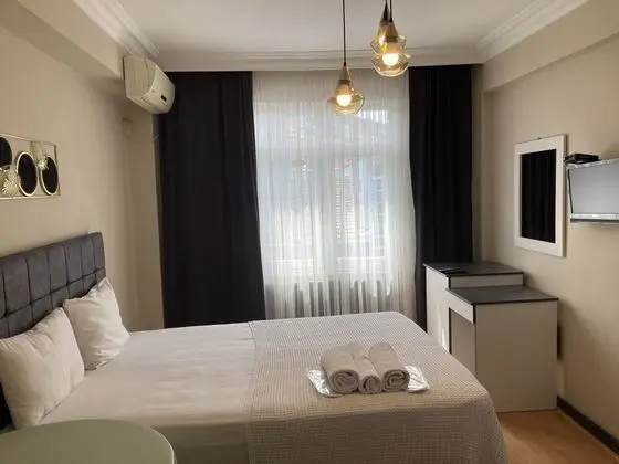 Grand İki Ayrı Yataklı Oda, Şehir Manzaralı