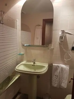 Tek Büyük veya İki Ayrı Yataklı Oda