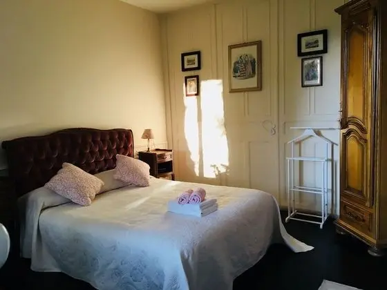 Tek Büyük Yataklı Oda (Sainte-Suzanne)