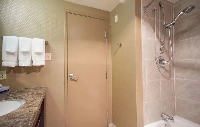 Süit, 1 En Büyük (King) Boy Yatak