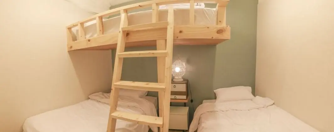 Üç Kişilik Oda (A)