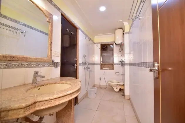 Deluxe Tek Büyük veya İki Ayrı Yataklı Oda, 1 En Büyük (King) Boy Yatak, Engellilere Uygun