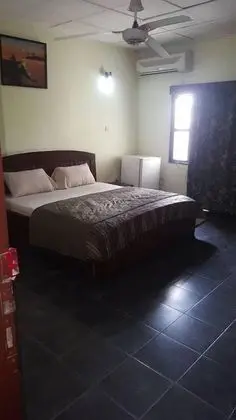 Tek Büyük veya İki Ayrı Yataklı Oda