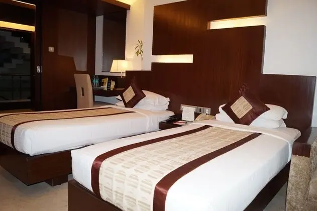 Luxury Oda