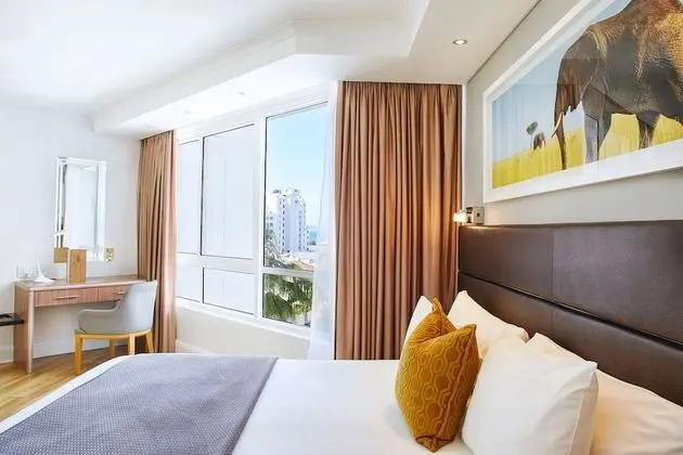 Classic Ocean Room Twin